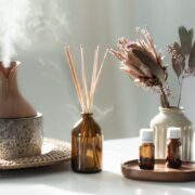 Aromamarketing i aromatyzacja wnętrz – jak zapach wspiera sprzedaż Aromamarketing i aromatyzacja wnętrz – jak zapach wspiera sprzedaż